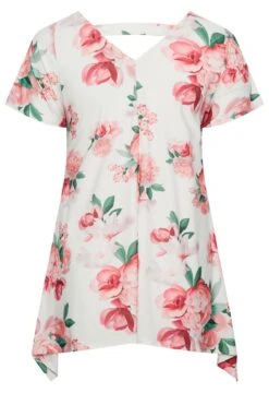 YOURS LONDON Curve White Floral Print Hanky Hem Top 11 YOURS LONDON Curve White Floral Print Hanky Hem Top -Luna Looks Zone a46fdd12 b406 4c 162113 Y