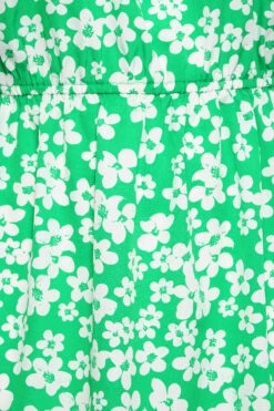 YOURS Curve Green Floral Peplum Top -Luna Looks Zone a4c286a3 3678 45 131767 Z