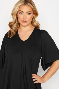 YOURS Curve Black Pleat Angel Sleeve Swing Top -Luna Looks Zone a99e48e5 47de 44 320315 E