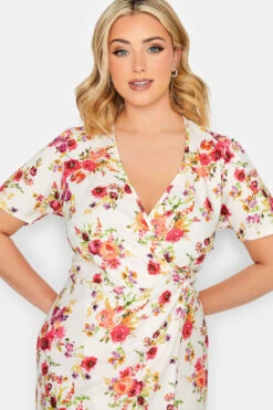 YOURS PETITE Curve White Floral Wrap Midi Dress -Luna Looks Zone acf8488c b596 4f 174482 D