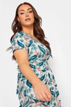 YOURS Curve Blue Leaf Print Maxi Wrap Dress -Luna Looks Zone aec006c3 351a 4d 302157 D