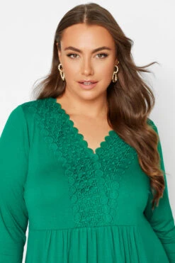 YOURS Curve Green Crochet Trim Long Sleeve Tunic Top -Luna Looks Zone b50af376 dc40 40 320341 D
