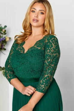 YOURS LONDON Curve Forest Green Lace Pleated Maxi Dress -Luna Looks Zone b6ea98fa b5bc 40 161902 D
