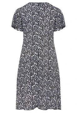 YOURS Curve Black Ditsy Print Lace Detail Dress -Luna Looks Zone b73458e1 b3d6 4e 302049 Y