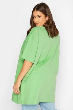 YOURS Curve 2 PACK White & Green 'Miami' Tunic T-Shirts 13 YOURS Curve 2 PACK White & Green 'Miami' Tunic T-Shirts -Luna Looks Zone c058b87b 4cc8 4c 320771 D1