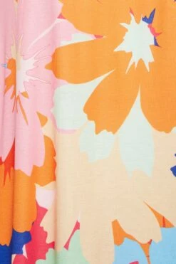 LIMITED COLLECTION Curve Pink Floral Print Cami Maxi Dress 11 LIMITED COLLECTION Curve Pink Floral Print Cami Maxi Dress -Luna Looks Zone c66ba4fe 12a5 46 215559 Z