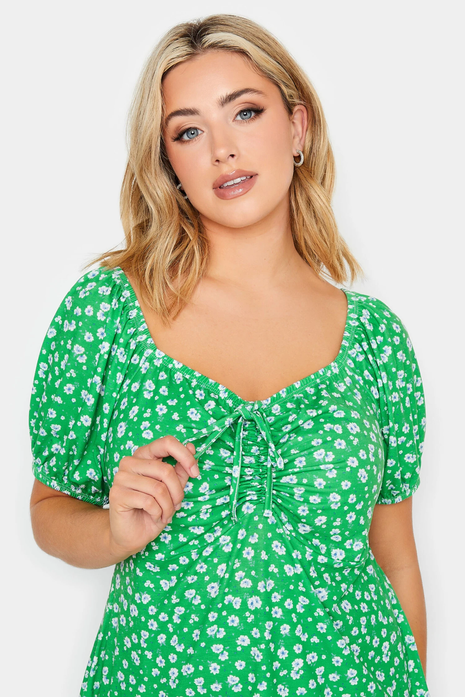 YOURS PETITE Curve Green Ditsy Print Ruched Front Top 3 YOURS PETITE Curve Green Ditsy Print Ruched Front Top - Image 3