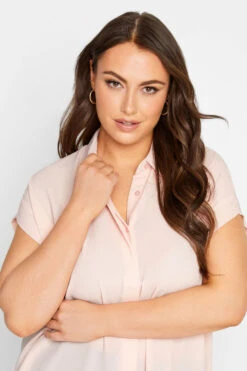 YOURS Curve Light Pink Collared Shirt -Luna Looks Zone d52d3109 6206 4c 174295 D
