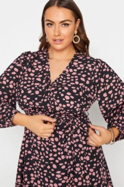 YOURS Curve Black Dalmatian Print Wrap Top -Luna Looks Zone d8342a1e 5f39 48 131422 D