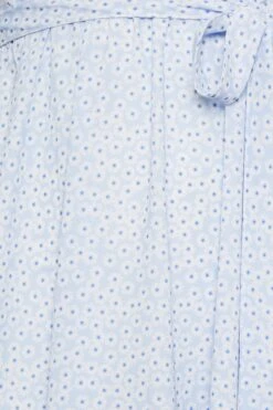 LIMITED COLLECTION Curve Blue Ditsy Floral Print Wrap Dress -Luna Looks Zone d922e184 ce16 41 215606 Z