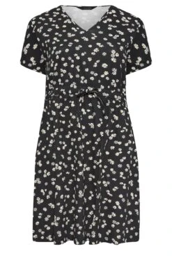 YOURS Curve Black Daisy Print Cotton T-Shirt Dress -Luna Looks Zone d988f89a 5995 4b 137305 X