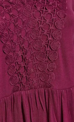 YOURS Curve Dark Pink Crochet Trim Long Sleeve Tunic Top -Luna Looks Zone e34a6c23 25b0 42 320338 Z