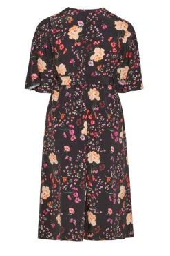YOURS LONDON Curve Black Floral Print Midi Wrap Dress -Luna Looks Zone e38a737d 56a5 47 161817 Y