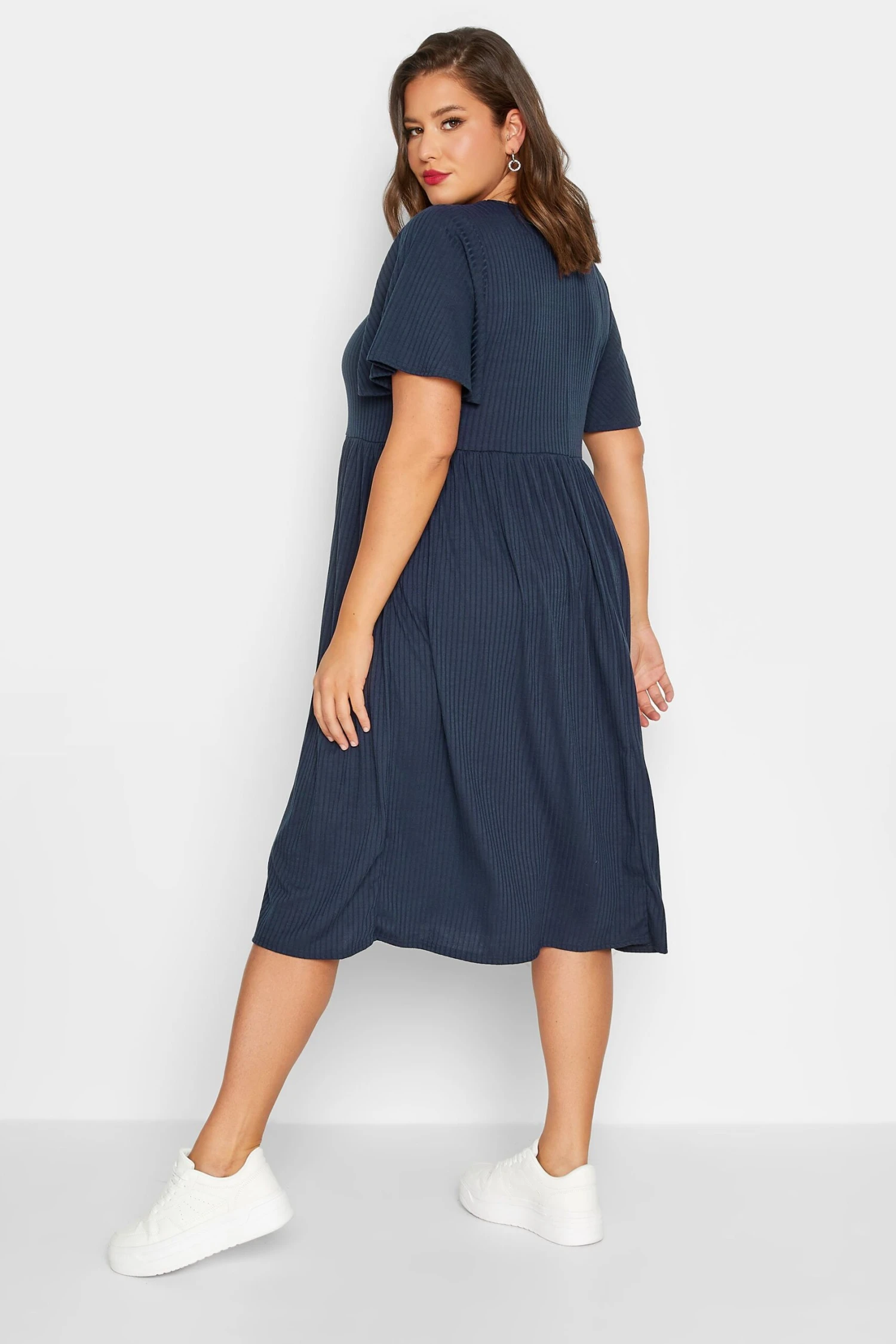 LIMITED COLLECTION Curve Blue Ribbed Square Neck Midi Dress 2 LIMITED COLLECTION Curve Blue Ribbed Square Neck Midi Dress - Image 2