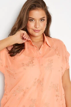 YOURS Curve Pink Floral Print Embroidered Shirt -Luna Looks Zone e4a72daa a8e2 41 173863 D