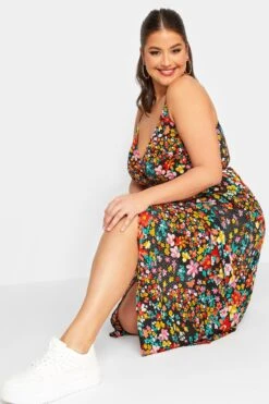 LIMITED COLLECTION Curve Black Floral Strappy Wrap Dress -Luna Looks Zone e69f3597 9267 45 215498 D