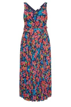 YOURS LONDON Curve Blue Floral Pleated Maxi Dress -Luna Looks Zone e6c3fcef 9418 4e 162021 X