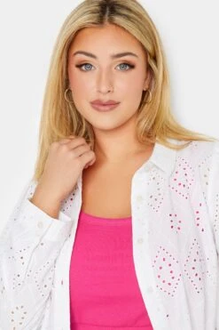 YOURS Curve White Broderie Anglaise Shirt -Luna Looks Zone e8c9ee6c c8f9 4a 131762 D