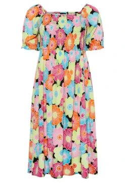 YOURS Curve Pink & Blue Floral Print Shirred Midi Dress 11 YOURS Curve Pink & Blue Floral Print Shirred Midi Dress -Luna Looks Zone eb2ac849 d630 4f 137285 X