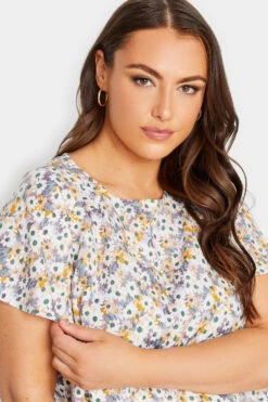 YOURS Curve White Floral Print Frill Blouse -Luna Looks Zone ec12c5da 6711 42 174274 D