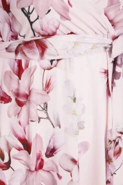 YOURS LONDON Curve Pink Floral Hanky Hem Dress -Luna Looks Zone f0416796 59c7 4c 161326 Z