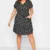 YOURS Curve Black Daisy Print Cotton T-Shirt Dress