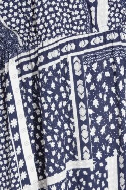 LIMITED COLLECTION Curve Navy Blue Patchwork Print Cold Shoulder Dress -Luna Looks Zone f6f0e2c8 ca7f 44 217037 Z