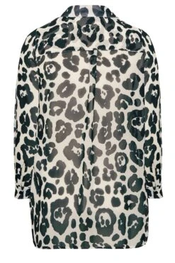 YOURS LONDON Curve White & Black Leopard Print Longline Shirt -Luna Looks Zone f987f839 cb0f 40 162045 Y