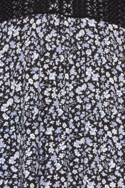 YOURS Curve Black Ditsy Print Lace Detail Dress -Luna Looks Zone f9ccbe53 7b1a 41 302049 Z